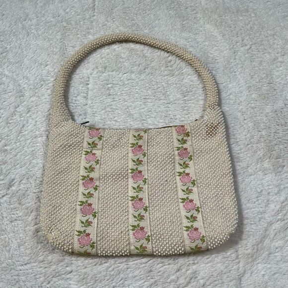 Vintage Handbags - Vintage 1950s John Wind Lumured Rose Beaded Hand Bag Purse